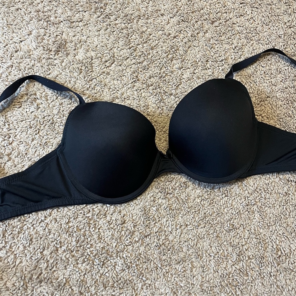 Classic Black T-Shirt Bra - Women's Intimates